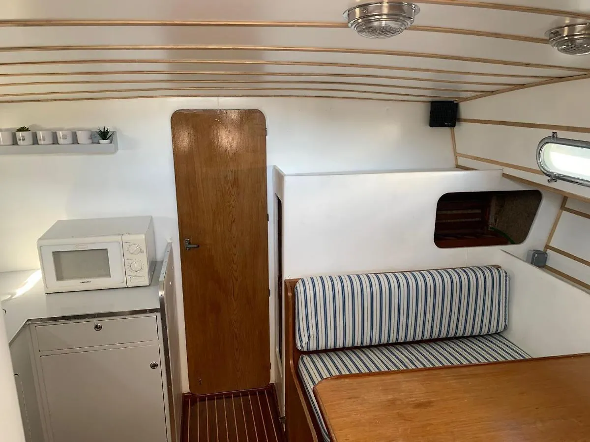Båthotell Rufus Port Forum Hotell Sant Adrià de Besòs